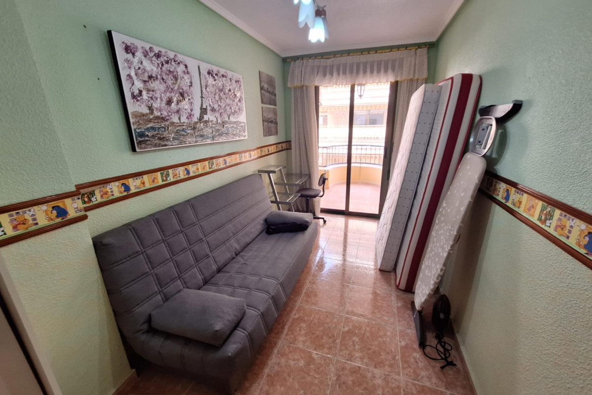 Lange Termijn Verhuur - Appartement  - Torrevieja - Playa del cura