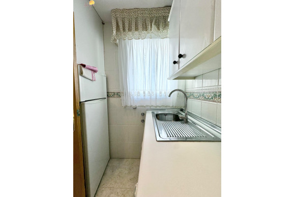 Revente - Appartement - Torrevieja - Centro