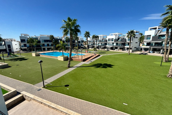 Resale - Apartment  - Guardamar del Segura - El Raso