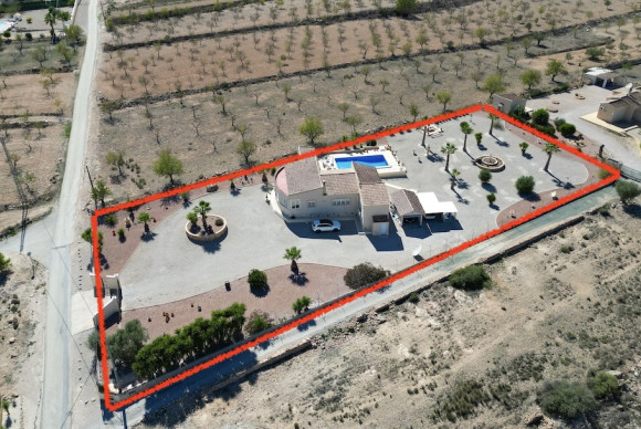 Resale - Villa - HONDON DE LOS FRAILES