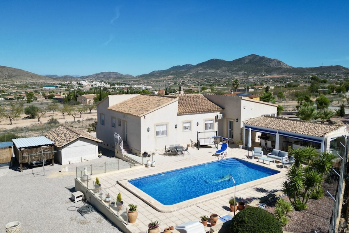 Resale - Villa - HONDON DE LOS FRAILES