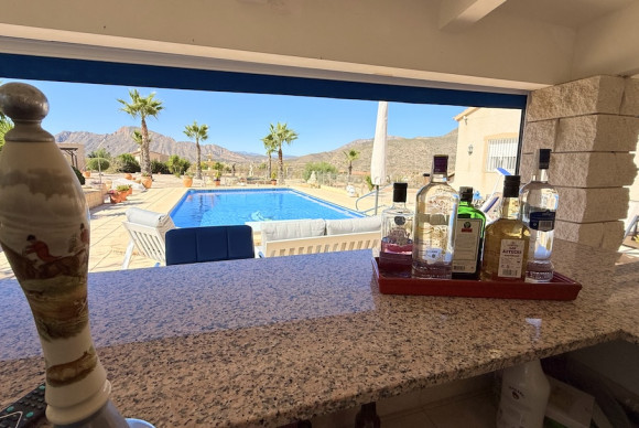 Resale - Villa - HONDON DE LOS FRAILES