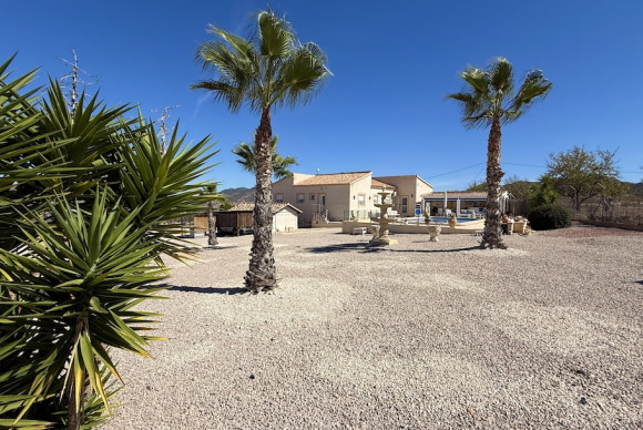 Resale - Villa - HONDON DE LOS FRAILES