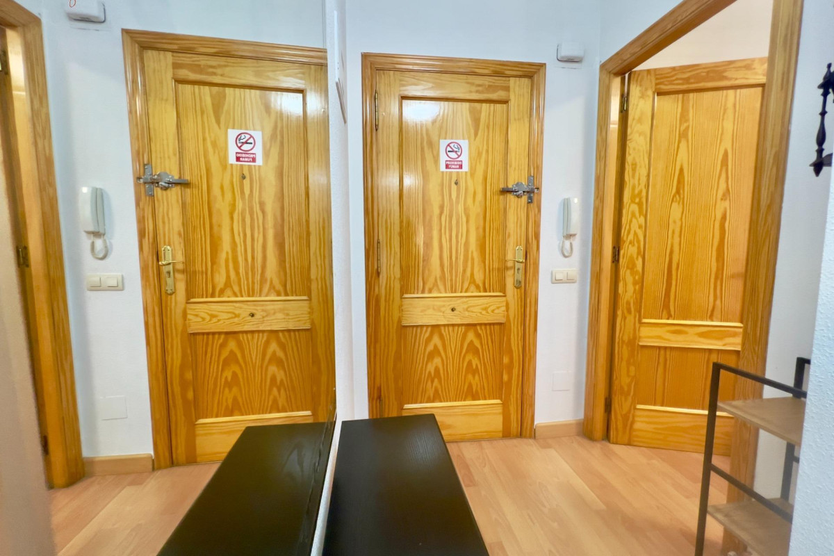 Reventa - Apartamento / piso - Torrevieja - Playa del cura