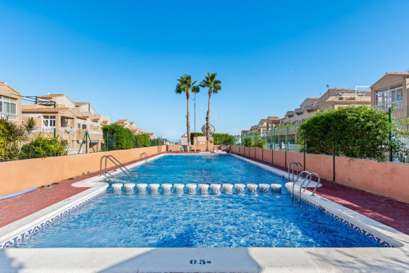 Herverkoop - Appartement  - Orihuela Costa - Urbanización Perla del Mar