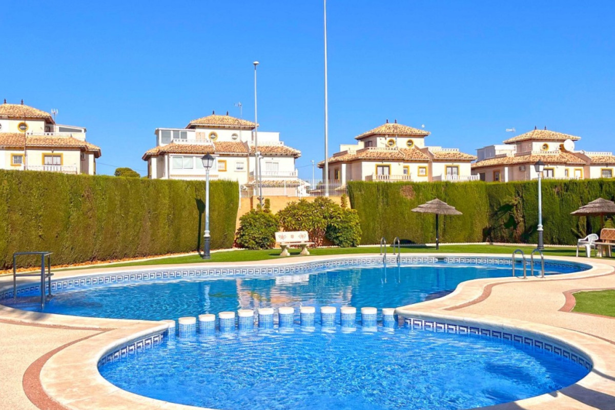 Resale - Townhouse - Orihuela Costa - Lomas de Cabo Roig