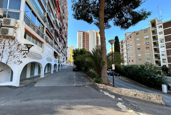 Resale - Apartment  - Benidorm - Rincon de Loix Llano