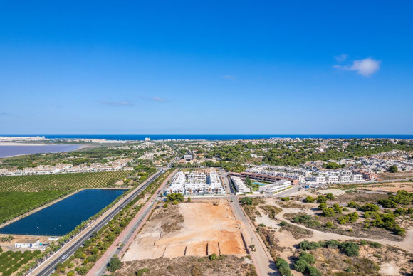 Obra nueva - Bungalow - Torrevieja - Los balcones