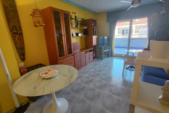 Resale - Apartment  - Torrevieja - Habaneras