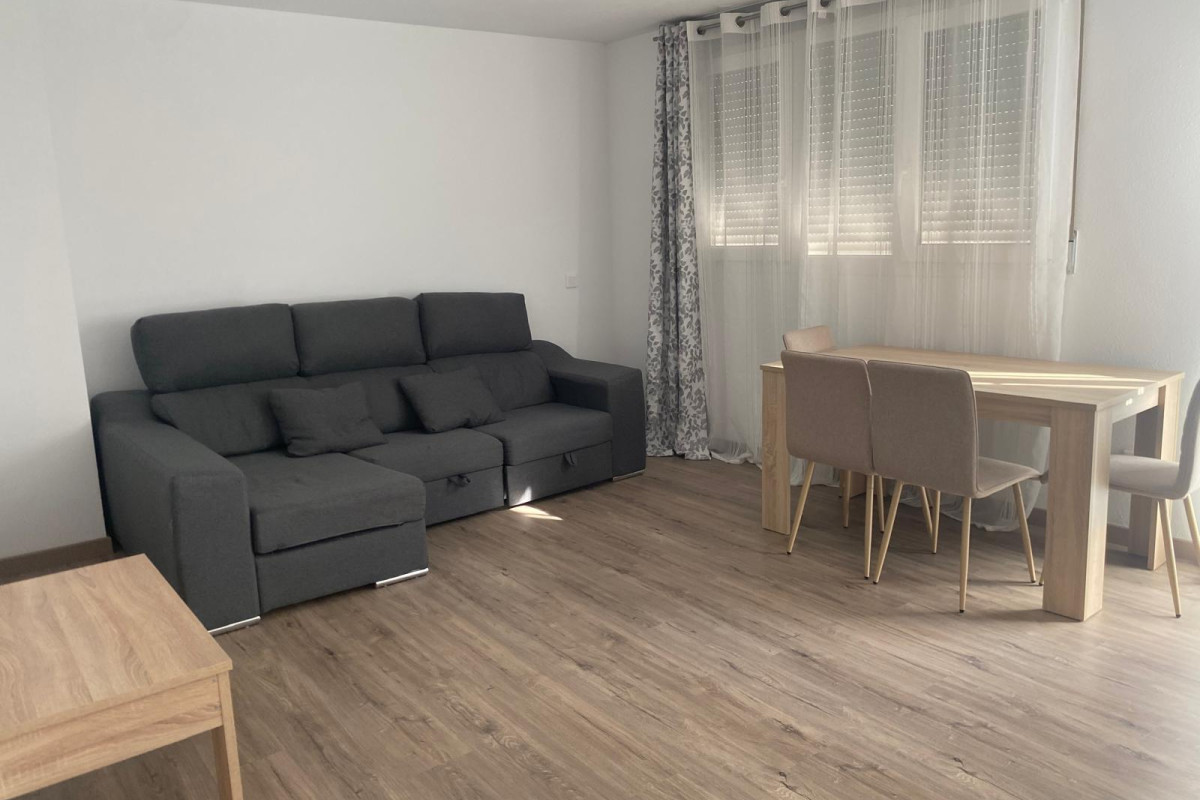 Alquiler a largo plazo - Apartamento / piso - SAN JUAN ALICANTE - Altozano