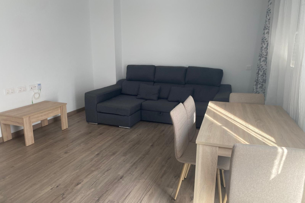 Alquiler a largo plazo - Apartamento / piso - SAN JUAN ALICANTE - Altozano