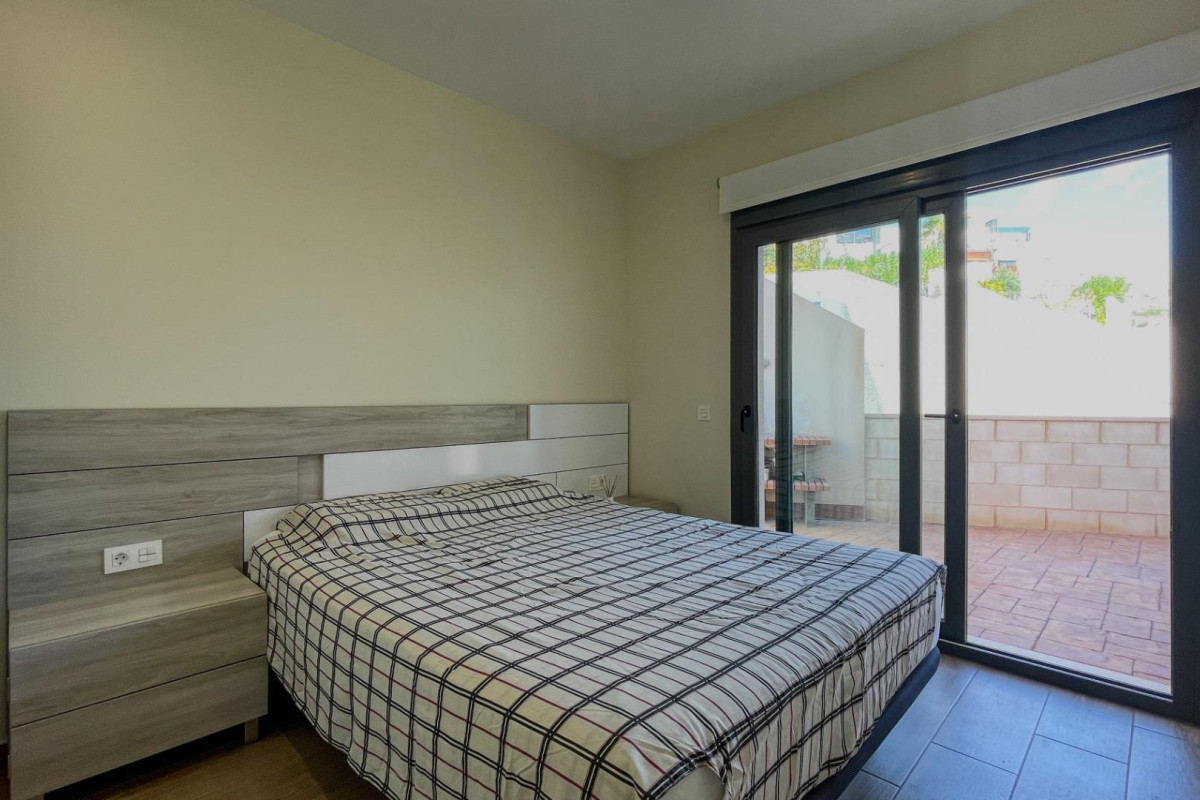 Alquiler a largo plazo - Apartamento / piso - Finestrat - Balcón de finestrat