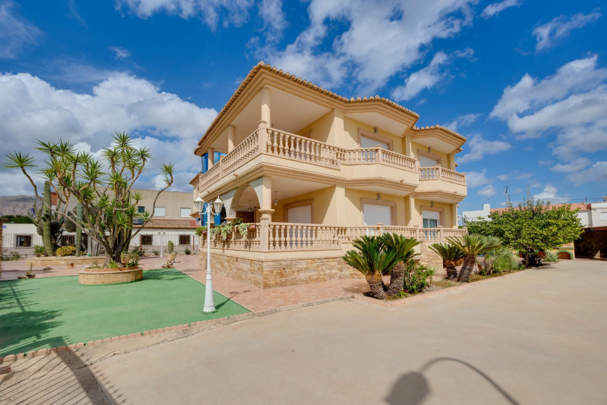 Herverkoop - Vrijstaande woning - Orihuela Costa - Hurchillo