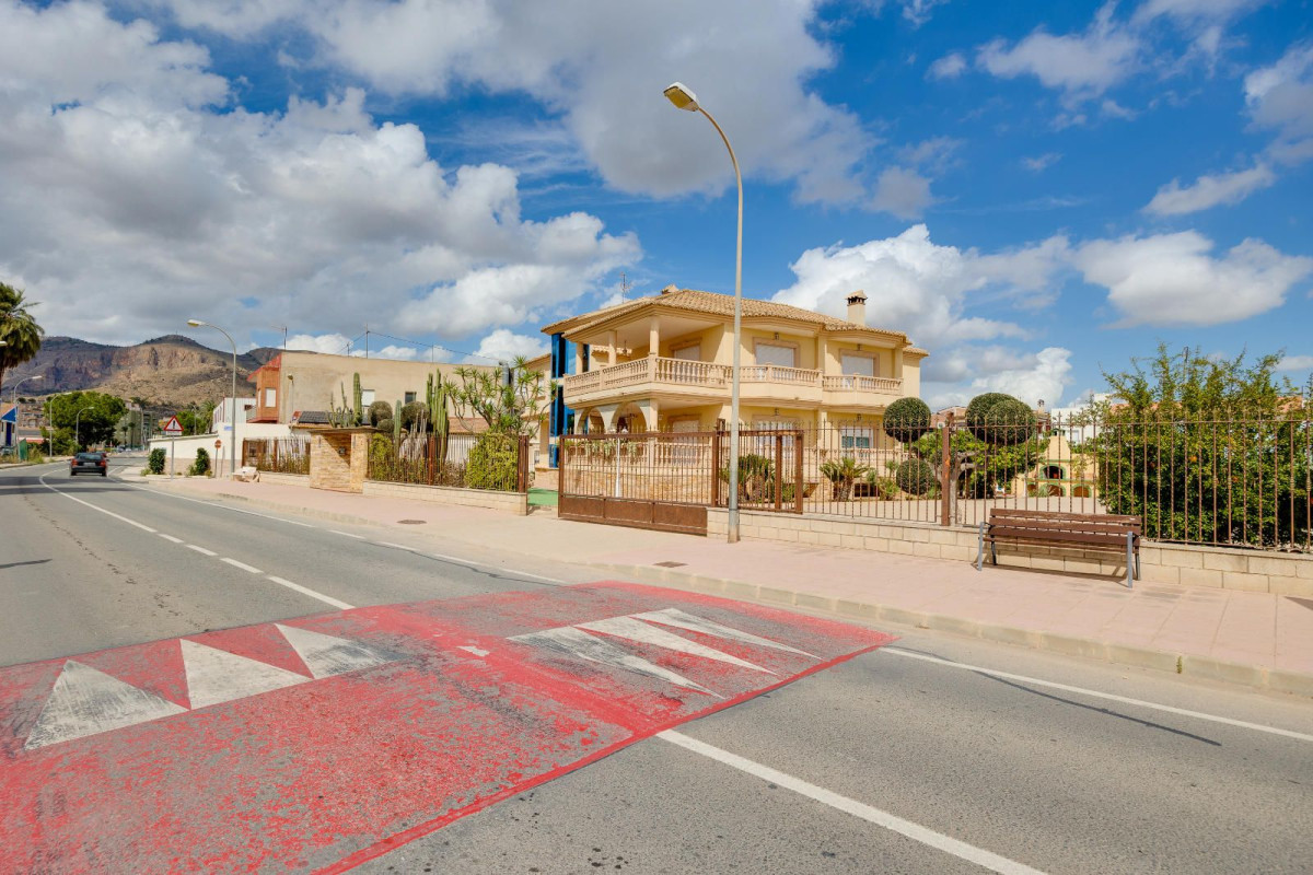 Herverkoop - Vrijstaande woning - Orihuela Costa - Hurchillo