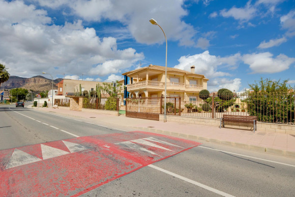 Reventa - detached house - Orihuela Costa - Hurchillo