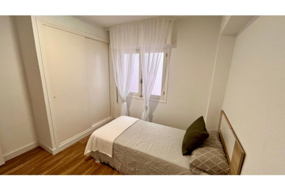 Resale - Flat - Torrevieja - Playa del Cura