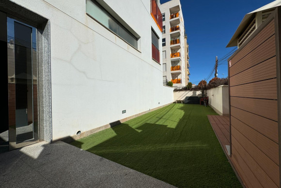 Resale - Apartment  - Torrevieja - Nueva Torrevieja