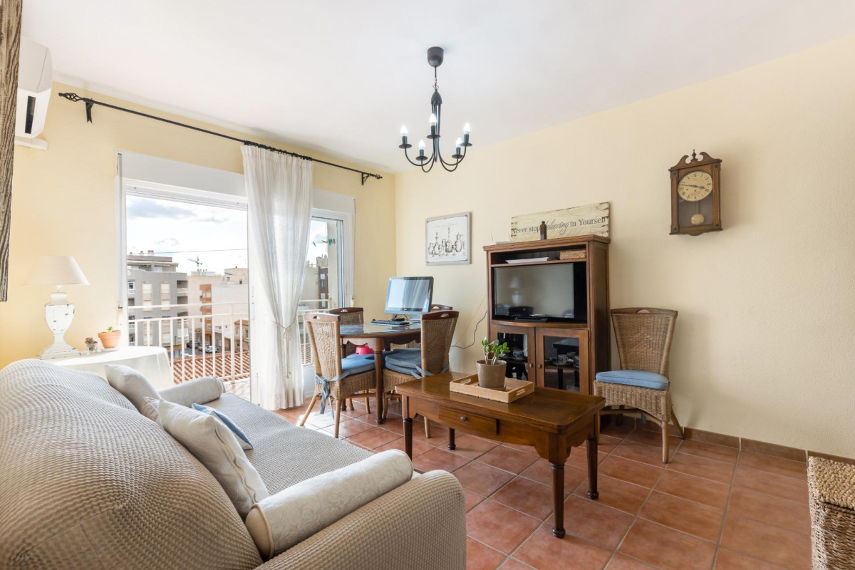 Resale - Apartment  - Torrevieja - Estacion de autobuses