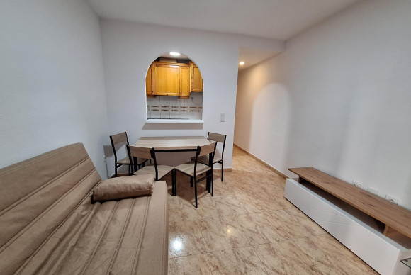 Lange Termijn Verhuur - Appartement  - Torrevieja - Playa del cura