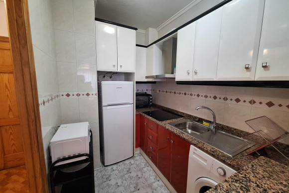 Alquiler a largo plazo - Apartamento / piso - Torrevieja - Habaneras