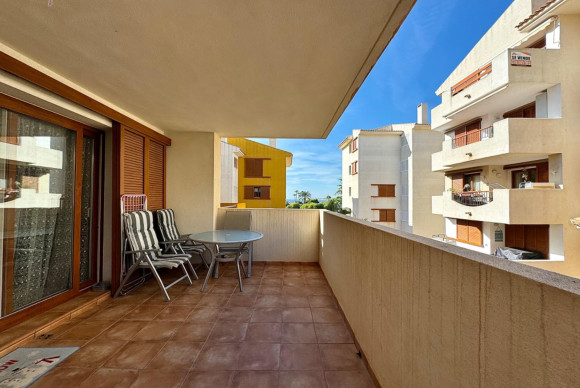 Resale - Apartment  - Torrevieja - Punta prima