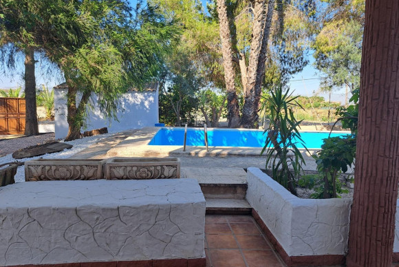 Resale - Villa - Orihuela Costa - Desamparados-Hurchillo-Torremendo