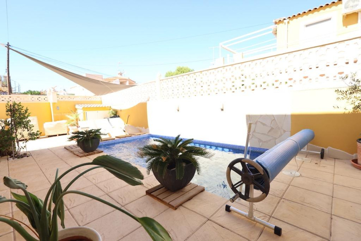 Resale - Townhouse - Orihuela Costa - Lomas de Cabo Roig