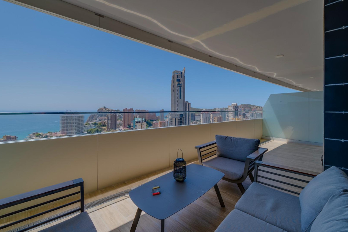 Resale - Apartment  - Benidorm - Cala de Benidorm