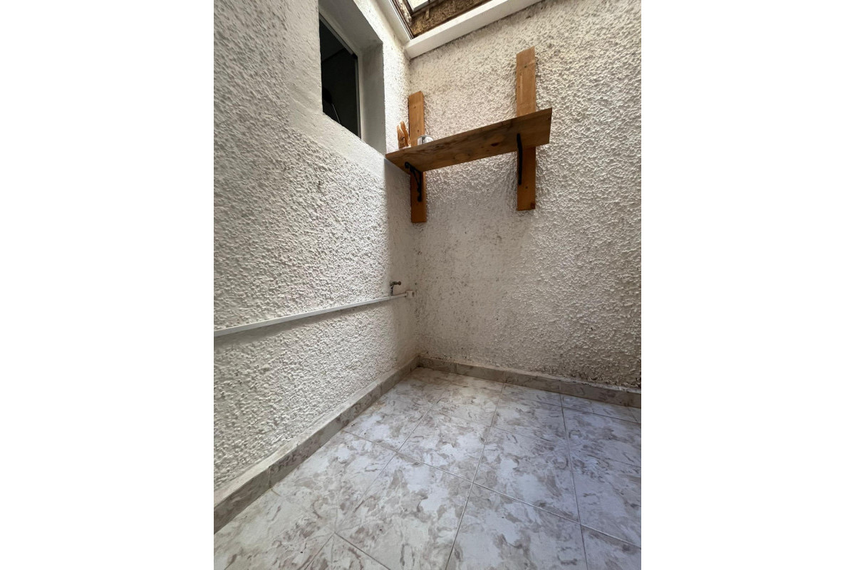 Alquiler a largo plazo - Apartamento / piso - Guardamar del Segura - El Edén - Los Estaños