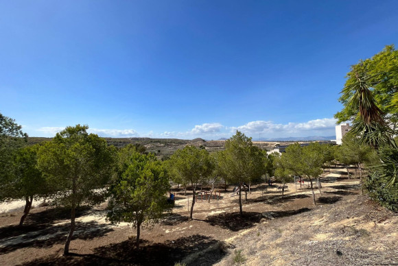 Lange Termijn Verhuur - Appartement  - Guardamar del Segura - El Edén - Los Estaños