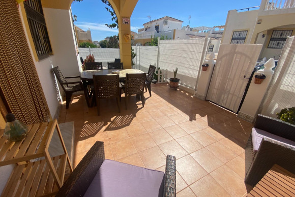 Resale - Townhouse - Orihuela Costa - Urbanización Perla del Mar