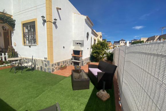 Resale - Townhouse - Orihuela Costa - Urbanización Perla del Mar