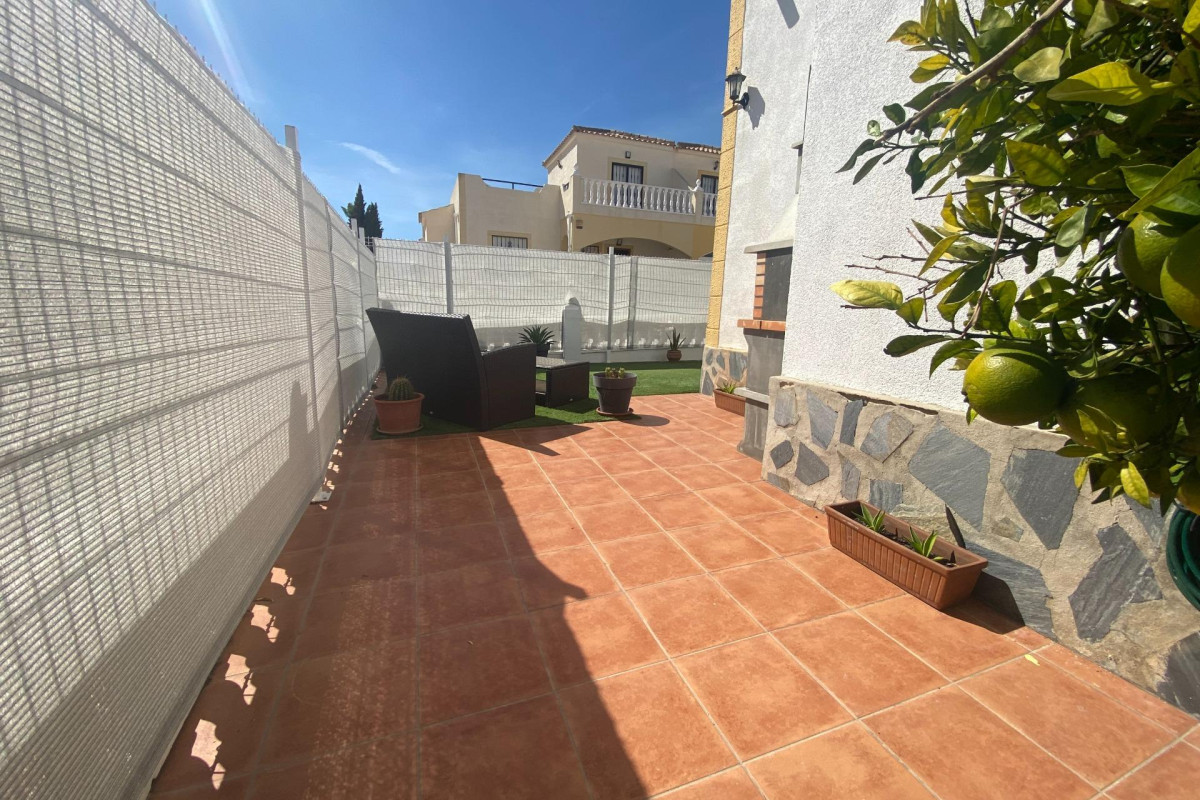 Resale - Townhouse - Orihuela Costa - Urbanización Perla del Mar