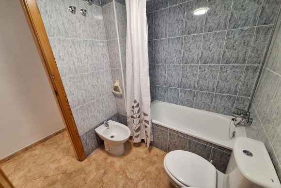 Lange Termijn Verhuur - Appartement  - Torrevieja - Centro