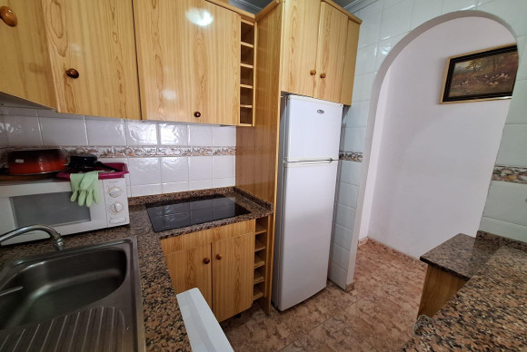 Lange Termijn Verhuur - Appartement  - Torrevieja - Estacion de autobuses