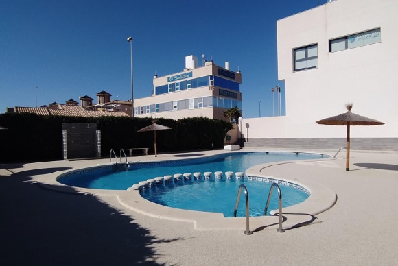 Reventa - Apartamento / piso - Orihuela Costa - La Zenia