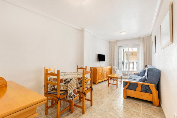 Herverkoop - Appartement  - Torrevieja - La Mata pueblo