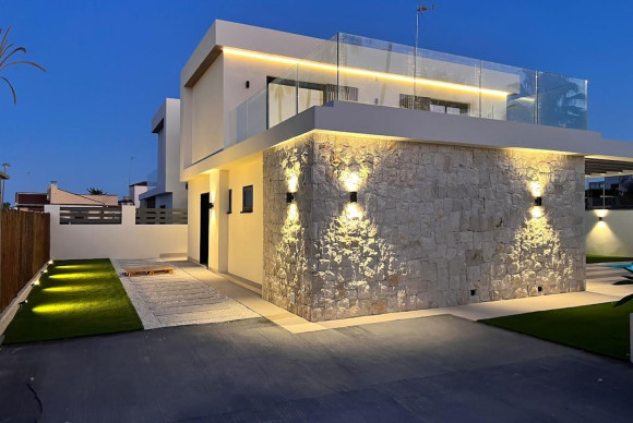 Nouvelle construction - Villa de Lujo - Orihuela Costa - Villamartín-Las Filipinas