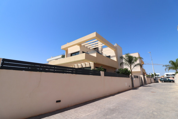 Reventa - Detached Villa - Los Montesinos - La Herrada