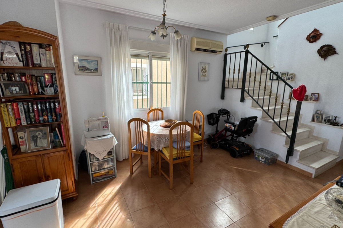 Resale - Semi Detached Villa - Algorfa - Montebello