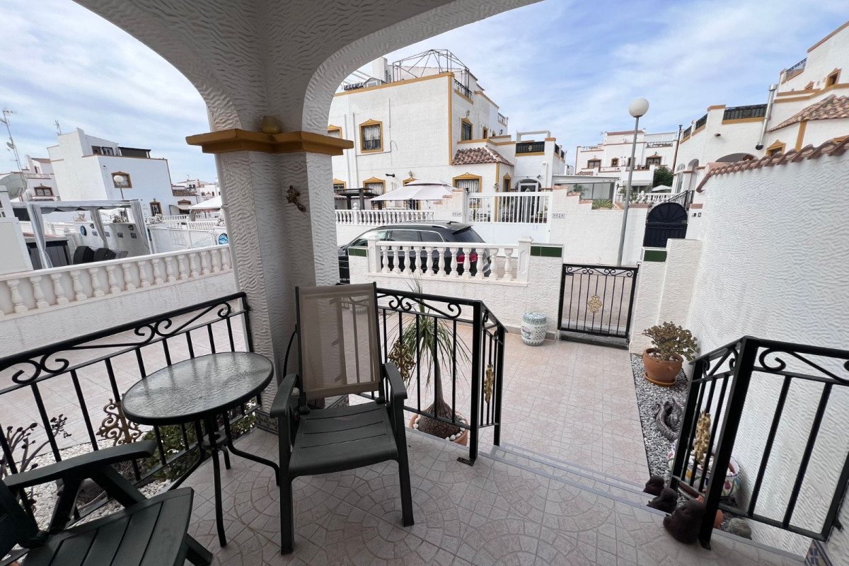 Resale - Townhouse - Orihuela Costa - Entre Naranjos Vistabella