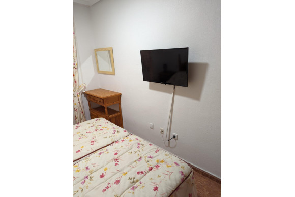 Resale - Apartment  - Torrevieja - Playa del cura