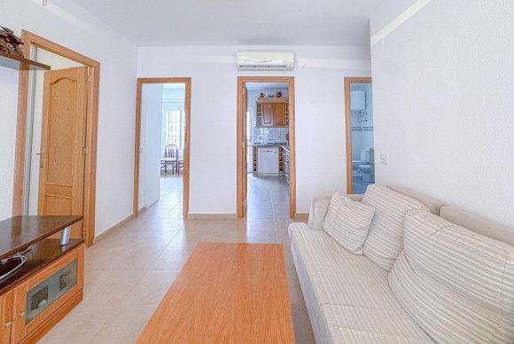 Reventa - Apartamento / piso - Torrevieja - La Mata pueblo