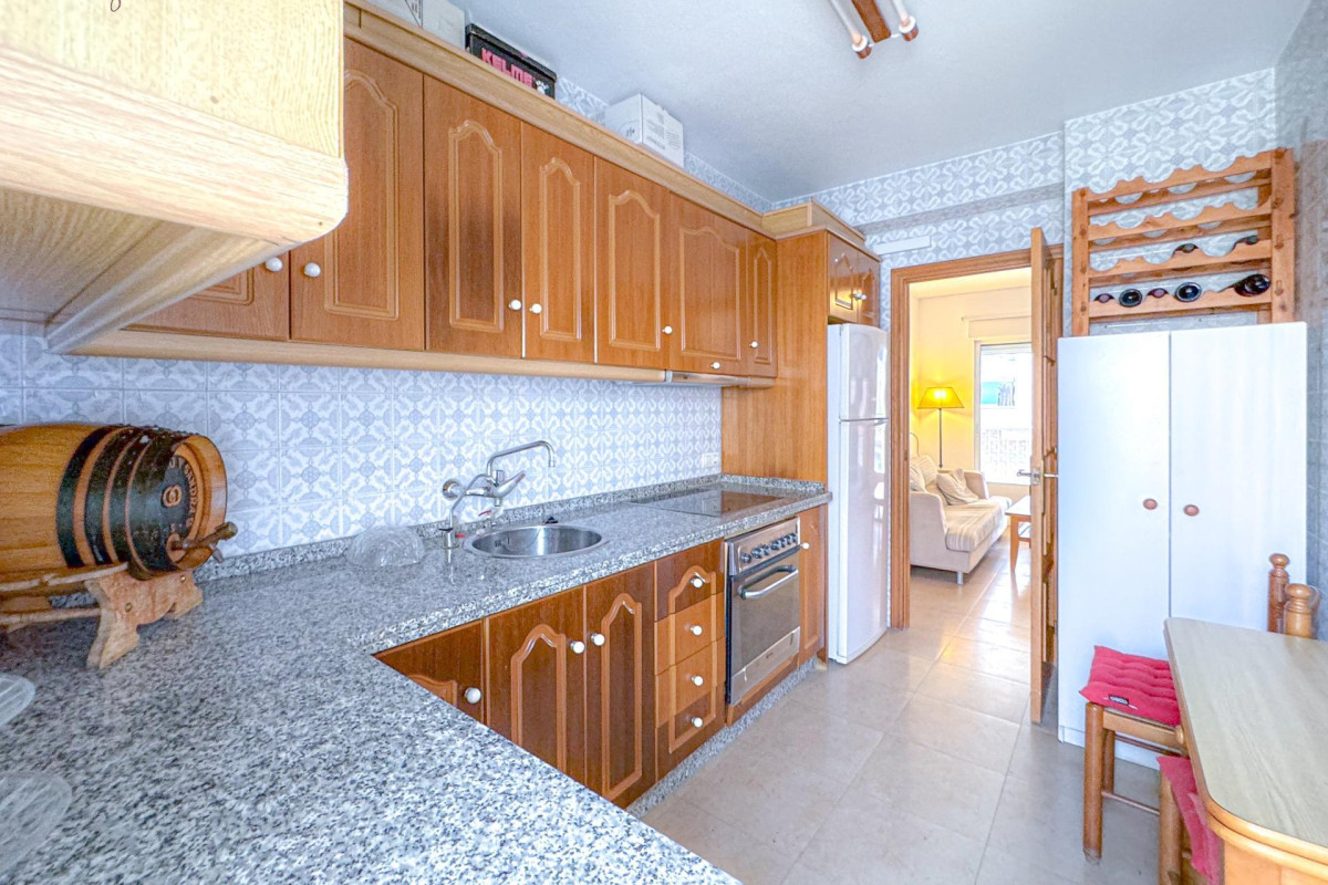 Reventa - Apartamento / piso - Torrevieja - La Mata pueblo