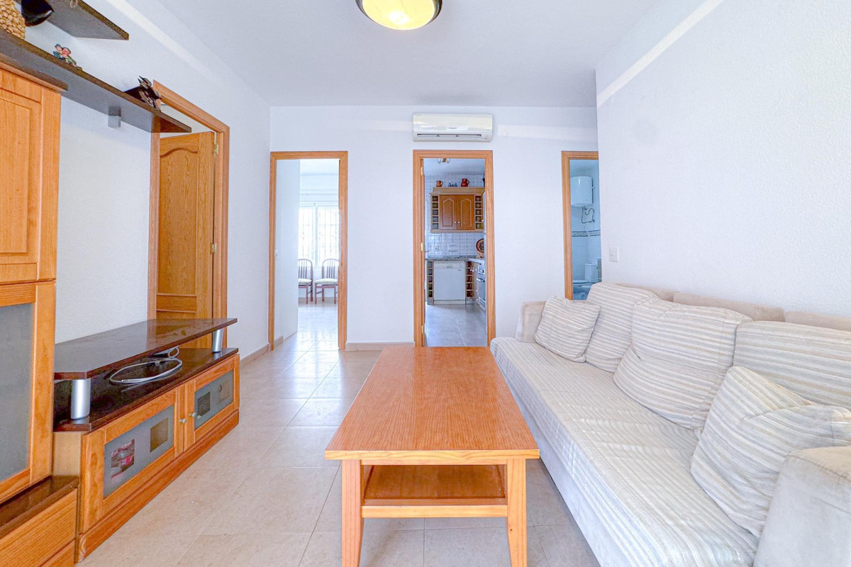 Reventa - Apartamento / piso - Torrevieja - La Mata pueblo