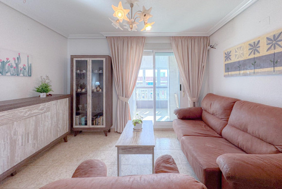 Resale - Apartment  - Torrevieja - Acequion