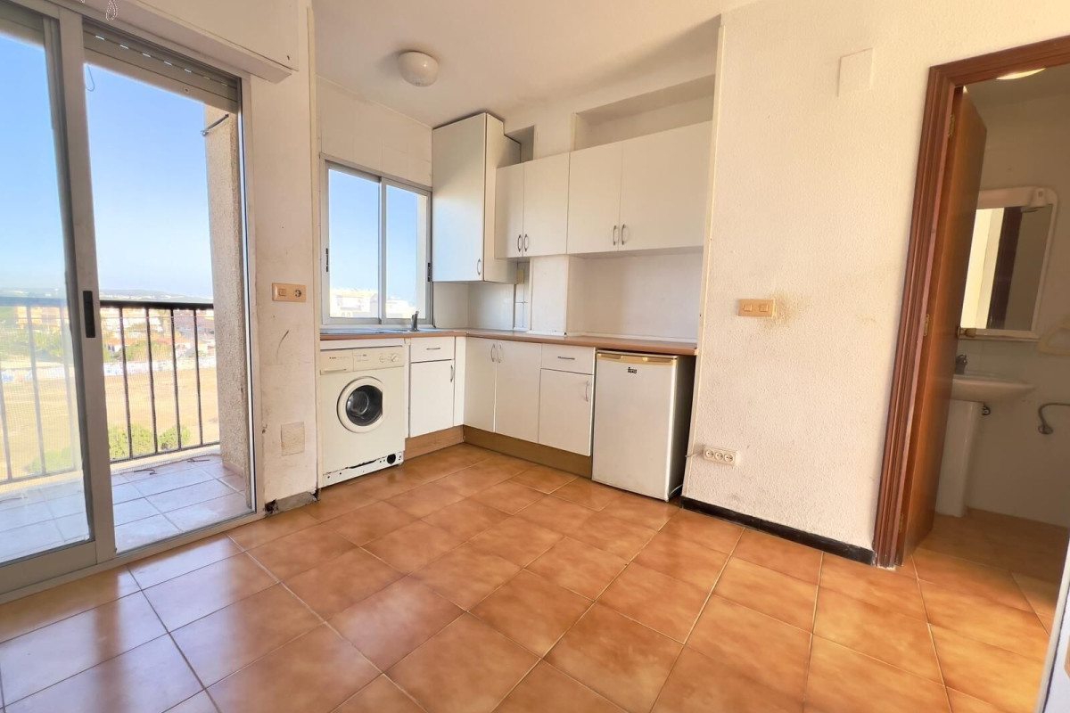 Reventa - Apartamento / piso - Torrevieja - La Mata pueblo