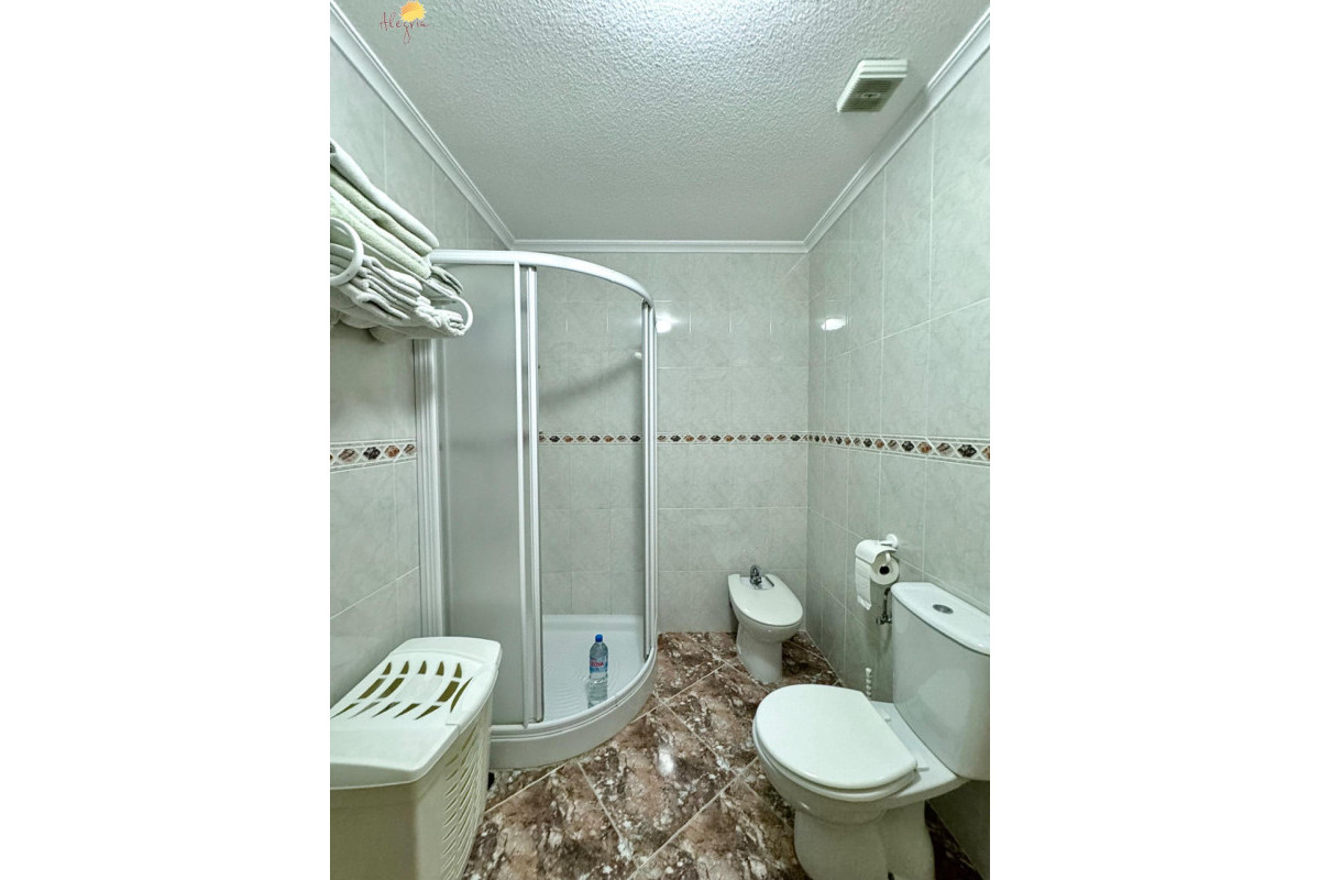 Reventa - Apartamento / piso - Torrevieja - Playa del cura