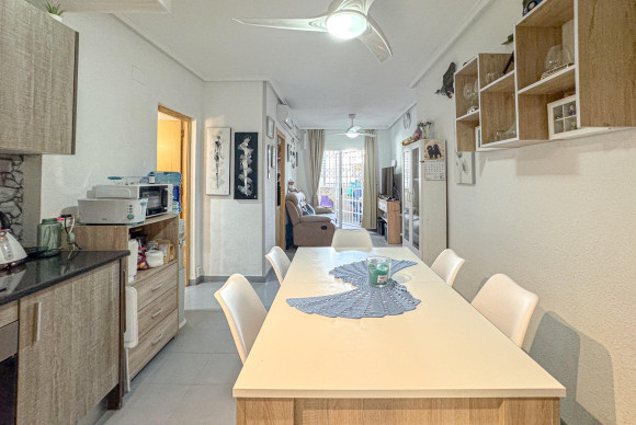 Reventa - Apartamento / piso - Torrevieja - Playa del cura