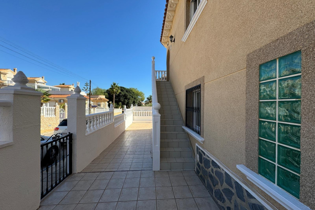 Reventa - Villa - Orihuela Costa - Lomas de Campoamor-Las Ramblas